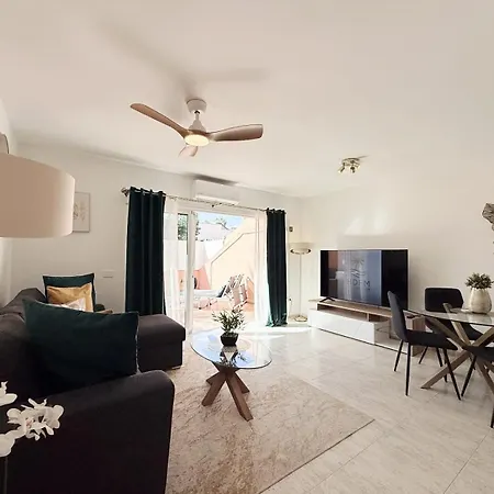 Hdfm Collection - Paradise Apartment *